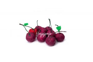Cerises en papier de soie fabriquées avec la technique Happap – Création artisanale et décorative.